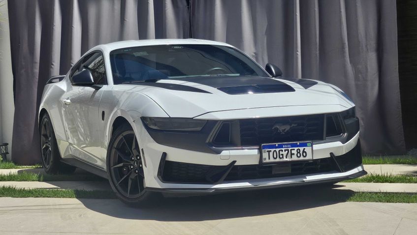 Ford Mustang Dark Horse (Review)