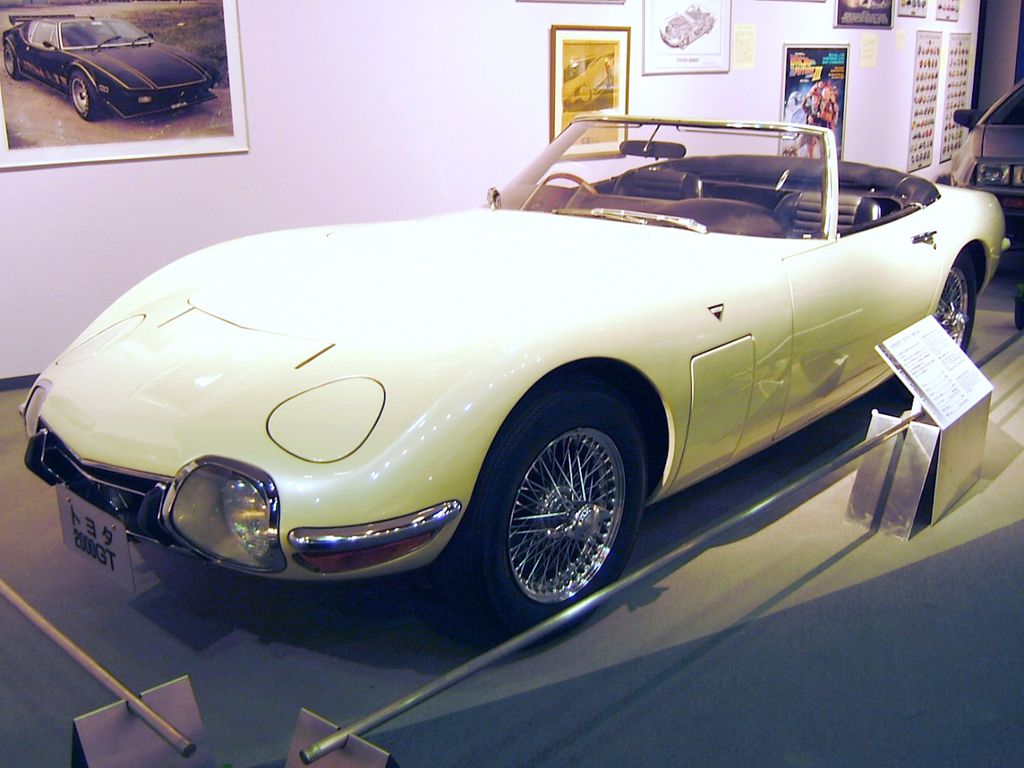 Carro usado pelo espião James Bond é um dos mais icônicos da história da Toyota (Imagem: S.A 3.0/Wikimedia/CC)