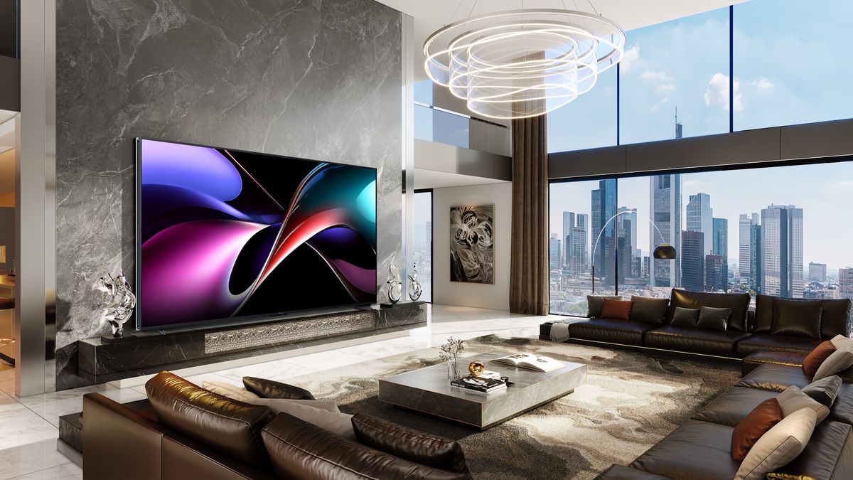 Hisense anuncia maior TV do Brasil com tecnologia inédita RGB-MiniLED; conheça
