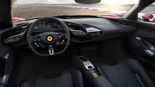 Ferrari deve lançar seu primeiro carro elétrico antes da Lamborghini