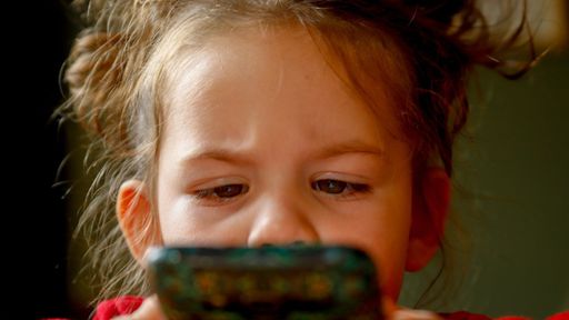 App gratuito ajuda pais a monitorar a navegação de internet das crianças