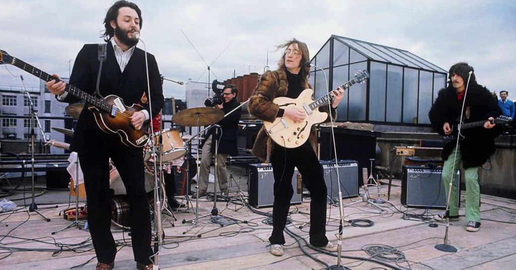 The Beatles durante sua última apresentação pública em janeiro de 1969