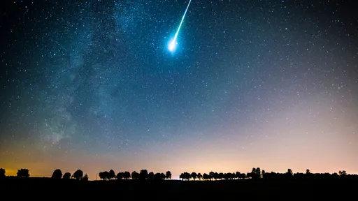 Pequenos meteoros podem chegar perto da velocidade da luz ao cruzar a atmosfera