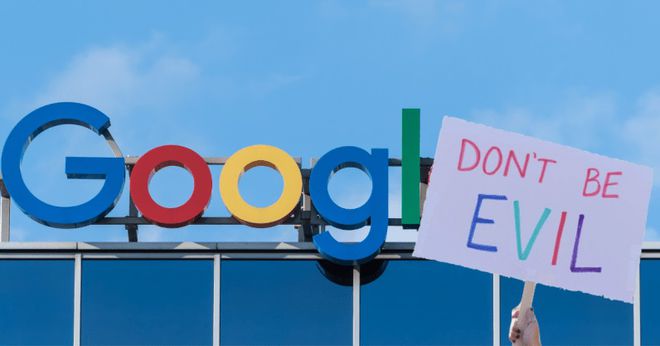 Cartaz em manifestação de funcionários da Google/ Imagem: The Next Web