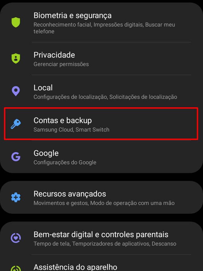 Acesse a categoria "Contas e backup" - (Captura: Canaltech/Felipe Freitas)