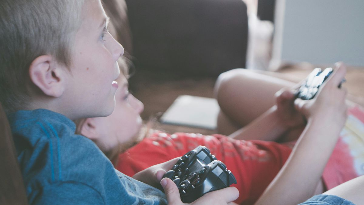 Videogame faz mal para criança? O que a ciência diz de verdade