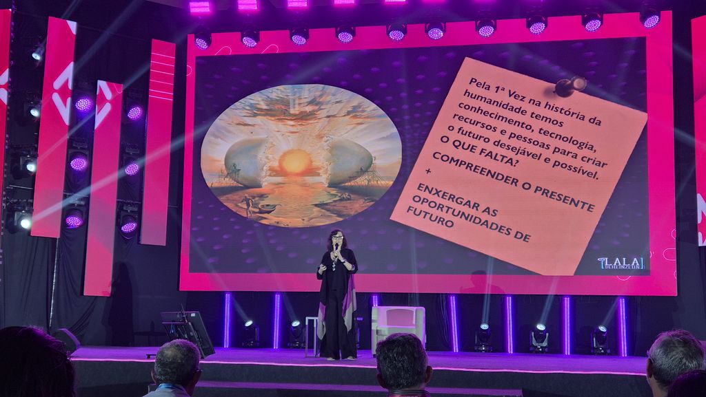 siará tech summit palco principal futurista