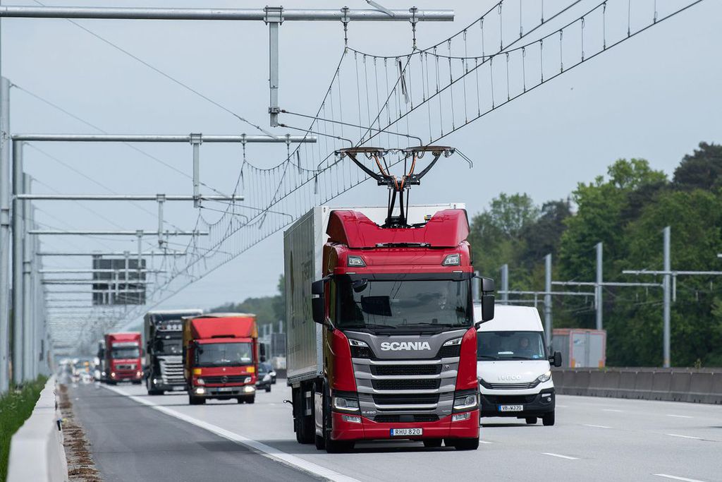eHighway | Siemens e Scania inauguram rodovia elétrica na Alemanha