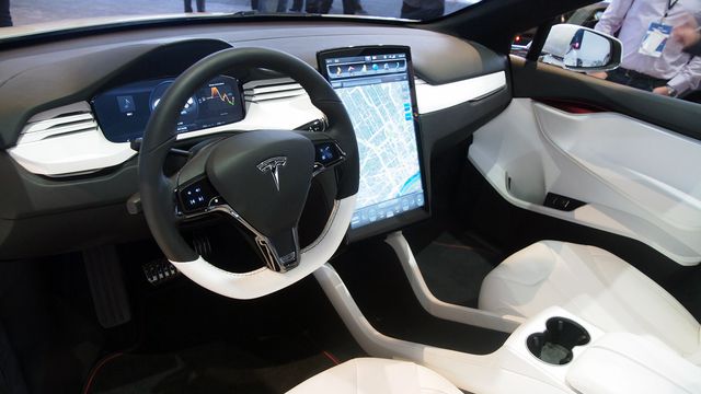 Governo dos EUA inicia investigação sobre acidente fatal com veículo da Tesla