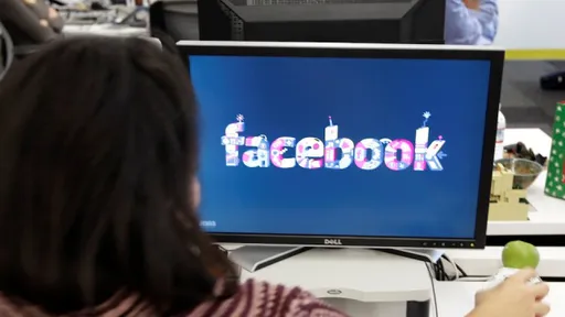 Com lucro recorde em 2013, Facebook alcança marca de 1,23 bilhão de usuários