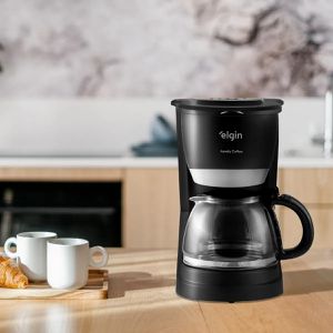 Cafeteira Elétrica 30 Xícaras Elgin Family Coffee - Preta | CUPOM