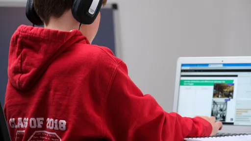 Kaspersky Safe Kids ganha mais funções de monitoramento no YouTube e iOS