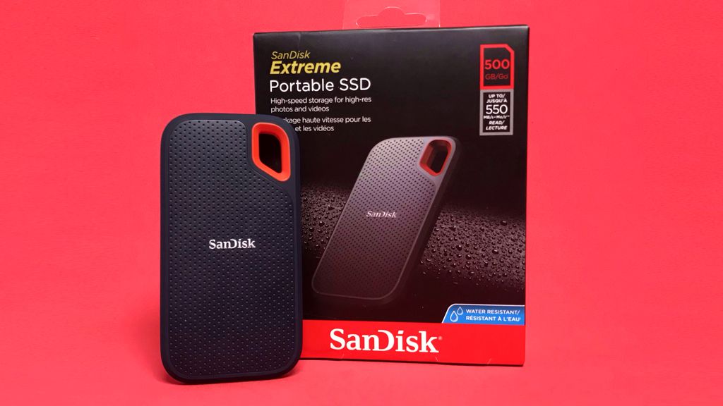 No Brasil, o SanDisk Extreme Portable SSD é um dos poucos dispositivos da categoria com resistência a água, poeira e impactos, despontando como um ótimo custo-benefício para quem busca um drive com essas características