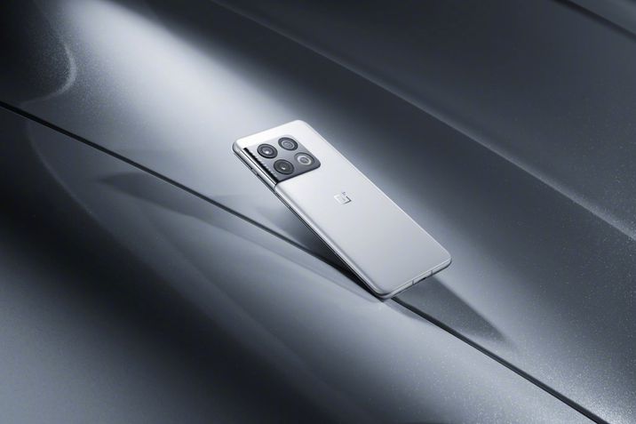 OnePlus 10 Pro Panda White