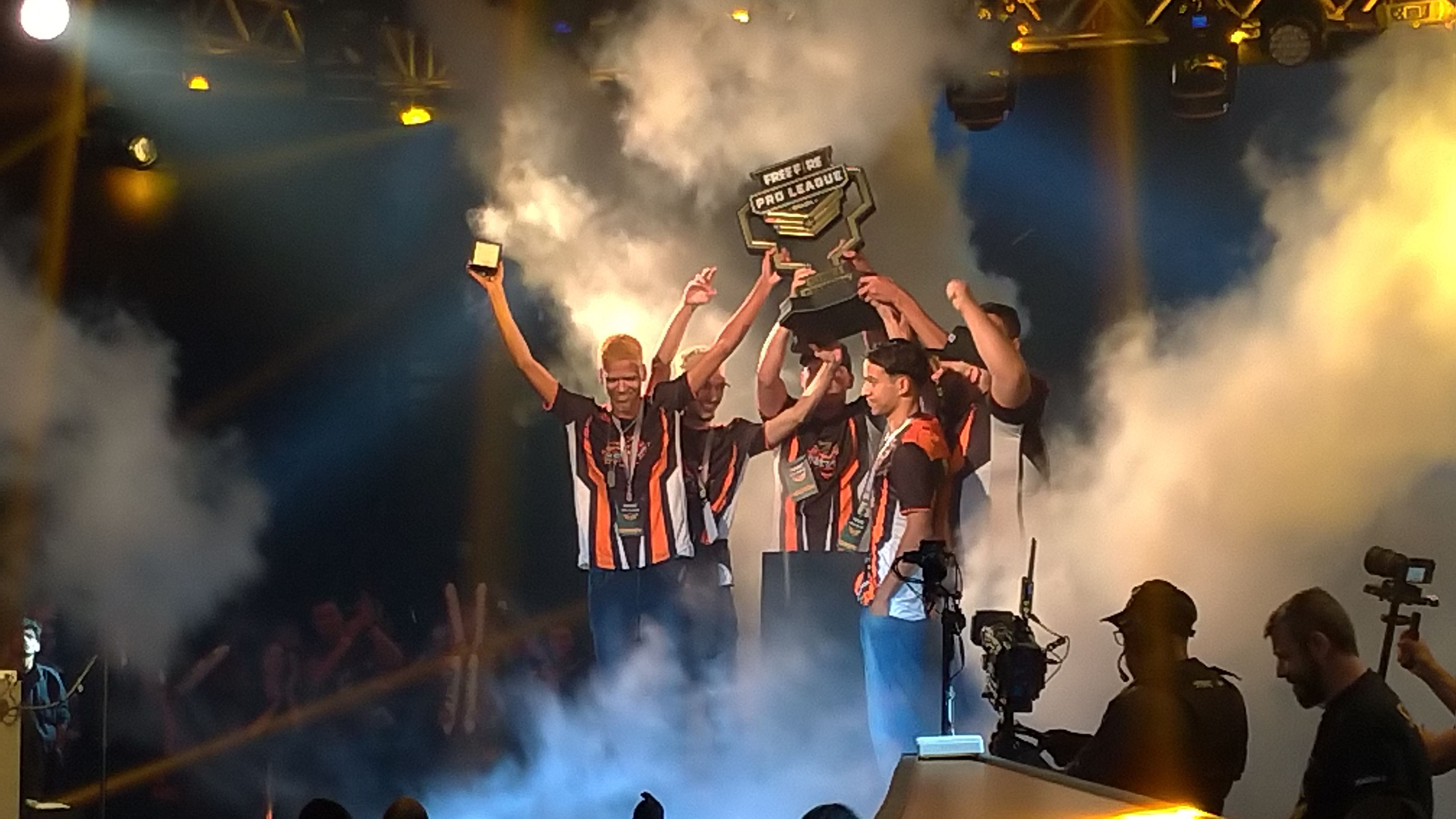 New X Gaming: conheça o time campeão da Free Fire Pro League Season 2