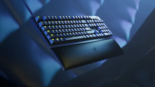 Razer anuncia teclado Huntsman V2 com promessa de latência próxima do zero