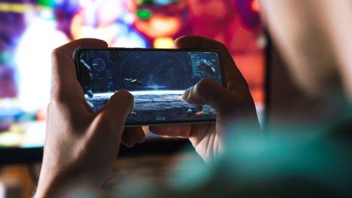 Moto G 5G e Moto G9 Power são anunciados com bateria e tela gigantes