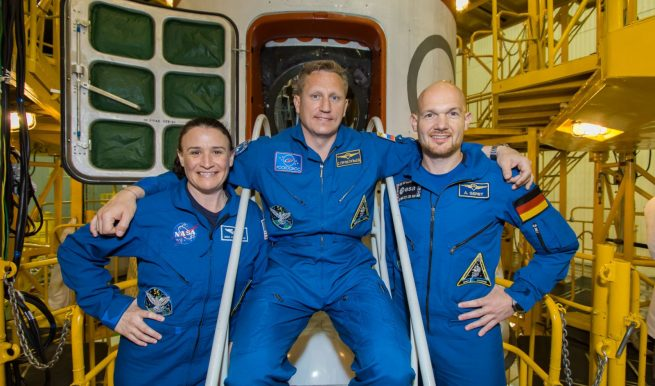 Aunon-Chancellor, Prokopyev e Gerst, astronautas que estavam na estação durante o ocorrido (Imagem: Reprodução/Victor Zelentsov / NASA)