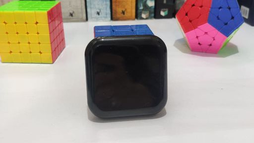 Controle universal inteligente de R$ 7 no AliExpress — vale a pena comprar?