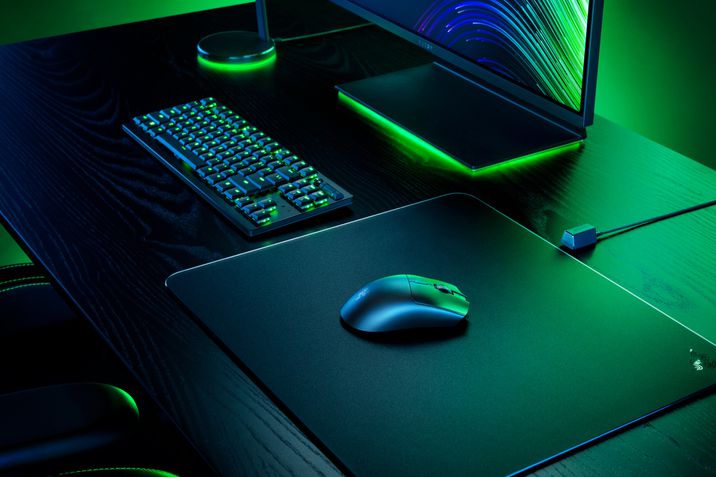 Razer Viper V3 Hyperspeed 1