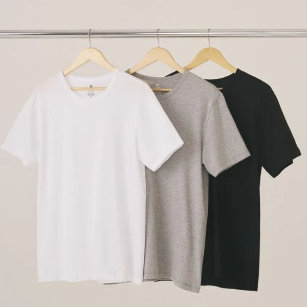 Kit com 3 T-shirts Masculinas Hering