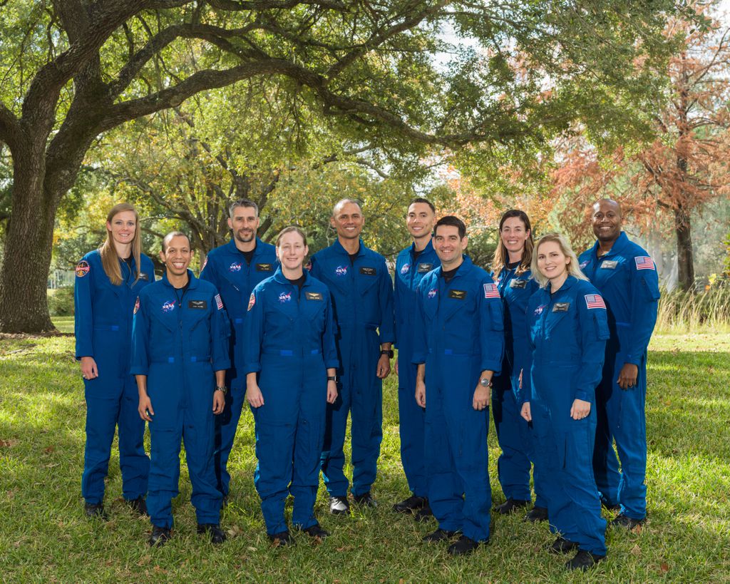 Os 10 novos futuros astronautas da NASA (Imagem: Reprodução/NASA)