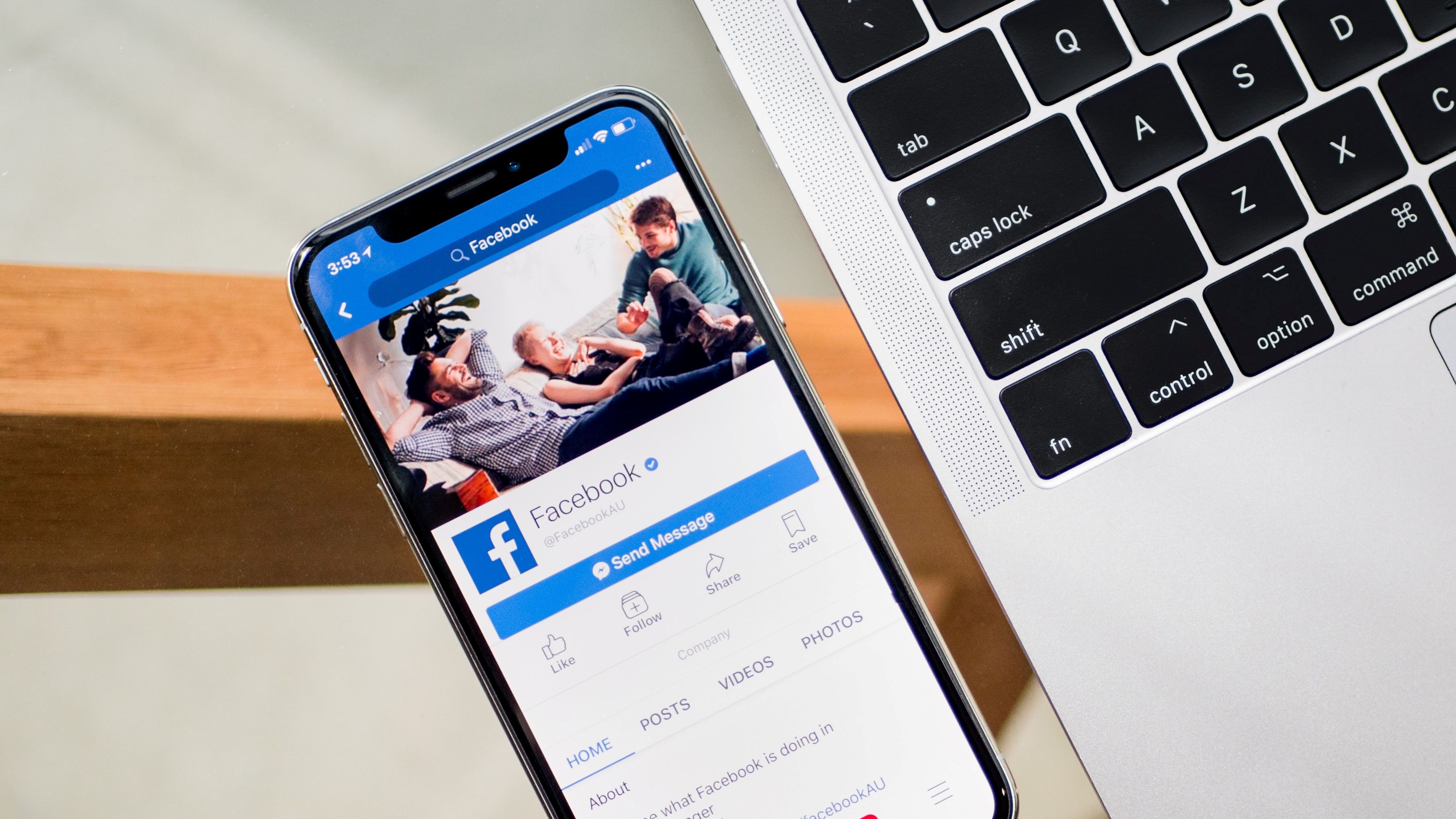 Como verificar meu login no Facebook em outros dispositivos