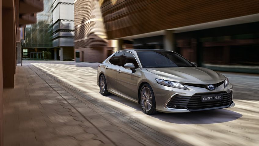 Toyota Camry 2023