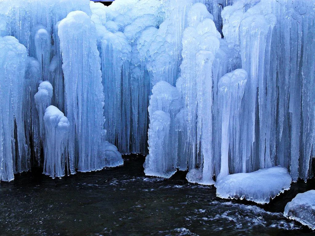 O gelo mais comum formado na natureza terrestre é o tipo I (Imagem: Reprodução/Jong Myung Lim/PxHere)