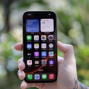 Apple iPhone 16 Pro 128GB iOS 5G | CUPOM