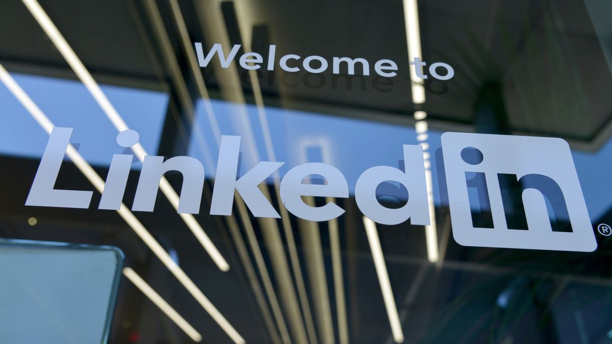LinkedIn quer facilitar a busca do seu próximo emprego com IA