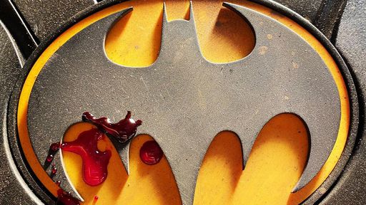 The Flash | Foto "brinca" com Watchmen e faz referência à HQ que inspira o longa