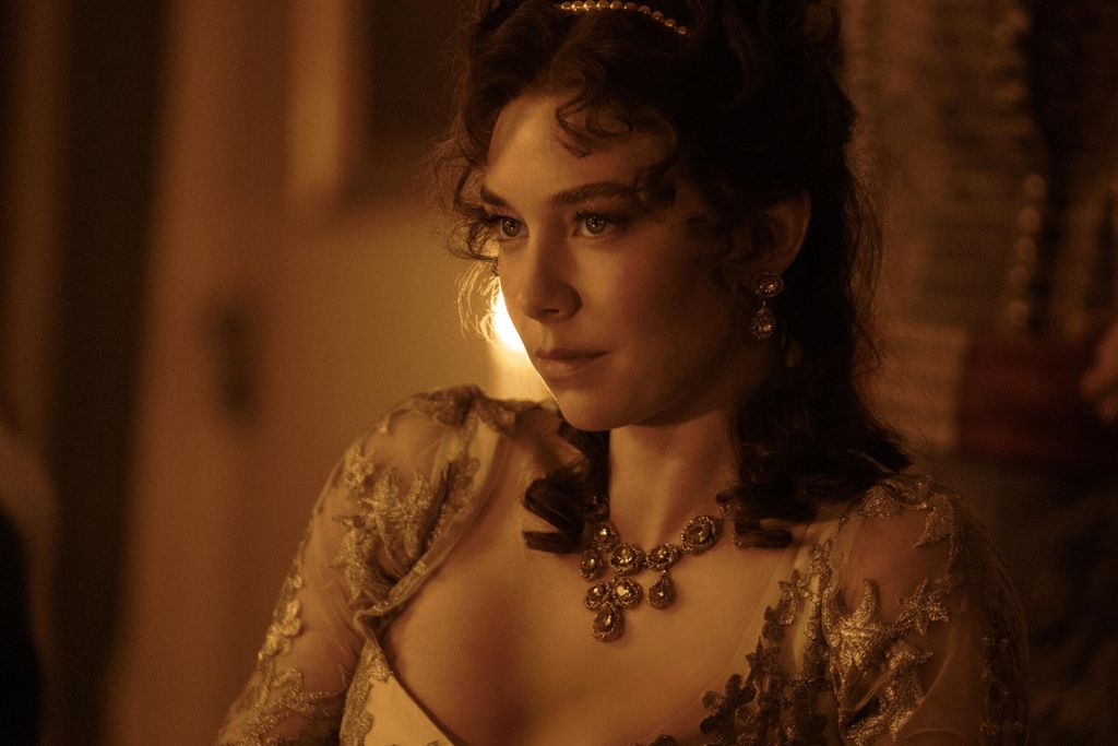 Josefina de Beauharnais, interpretada por Vanessa Kirby (Imagem: Divulgação/Sony Pictures, Apple)