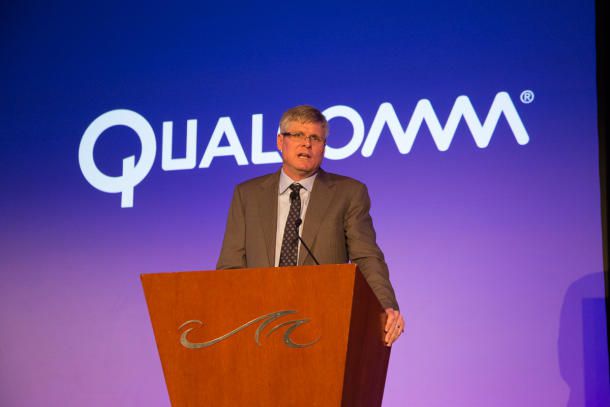 Stephen Mollenkopf, CEO da Qualcomm, acredita que sua batalha judicial com a Apple está perto de um acordo amigável, embora a Apple negue tal possibilidade