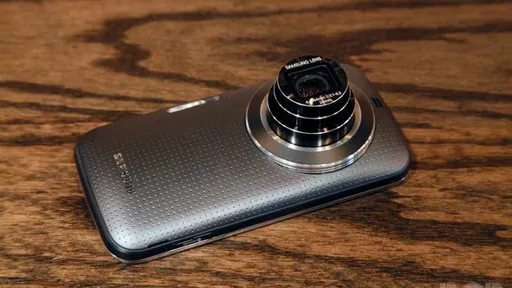 Samsung anuncia Galaxy K Zoom, smartphone com câmera de 20,7 megapixels