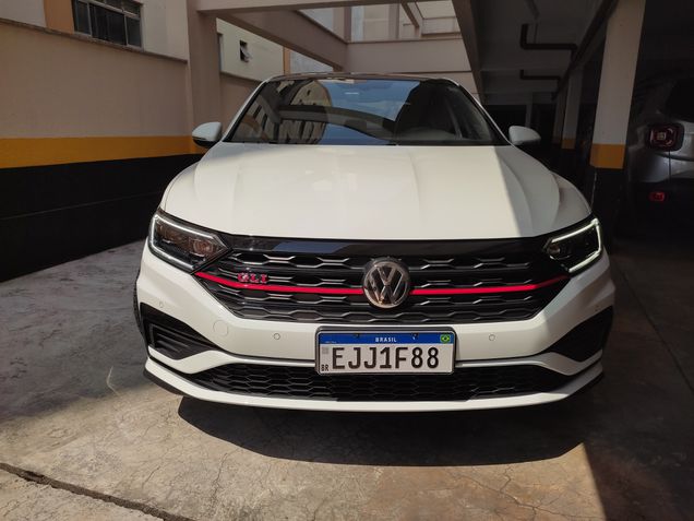 Volkswagen Jetta GLI