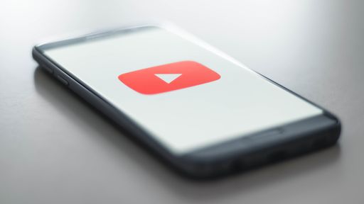 Jornalistas sugerem ações para o YouTube combater desinformação na plataforma