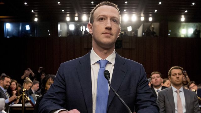 E-mails antigos de Zuckerberg preocupam funcionários do Facebook
