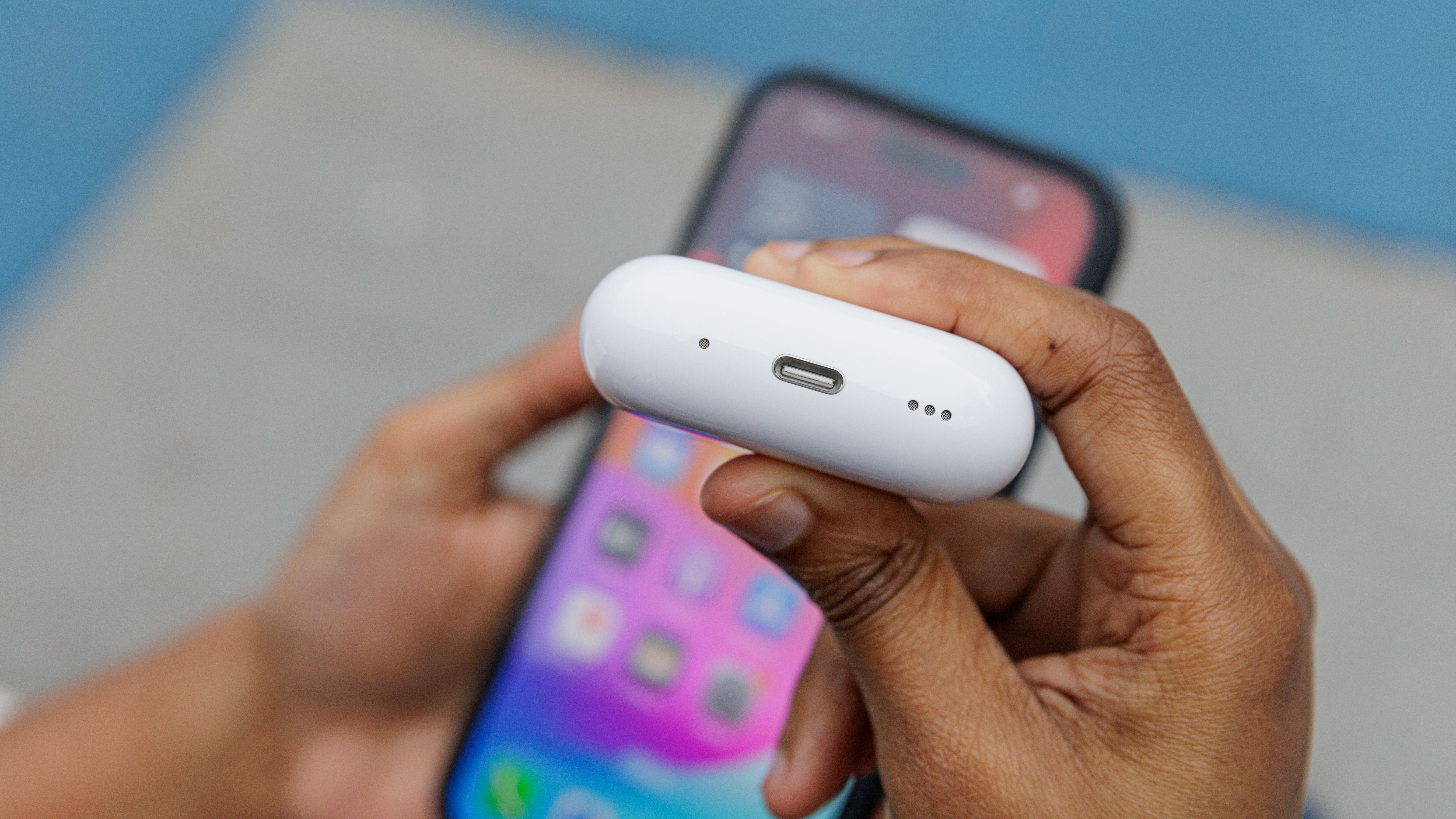 AirPods Pro: fone da Apple ganha USB-C para seguir iPhone 15