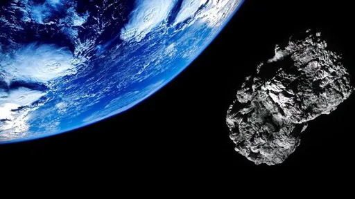 Quase de surpresa, asteroide passa de 'raspão' pela Terra
