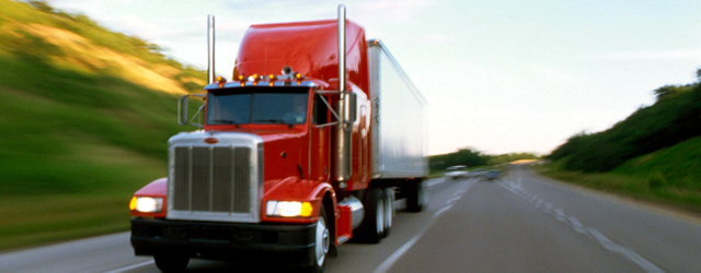A UPS, serviço de entregas de encomendas e correspondência dos EUA, está testando o uso de caminhões de direção autônoma entre cidades no estado do Arizona