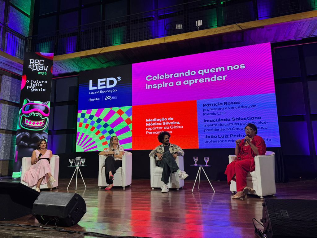 movimento LED REC'n'Play Recife 2025