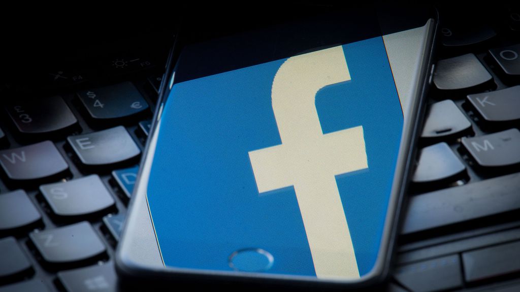 App do Facebook para smartphones deve ganhar uma nova seção, voltada ao compartilhamento de notícias e com curadoria humana composta por jornalistas