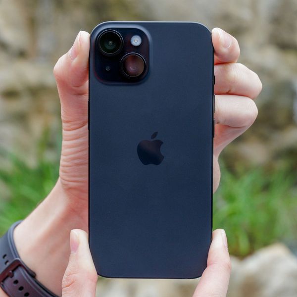 Apple iPhone 15 (128 GB) - Preto | CUPOM + PIX