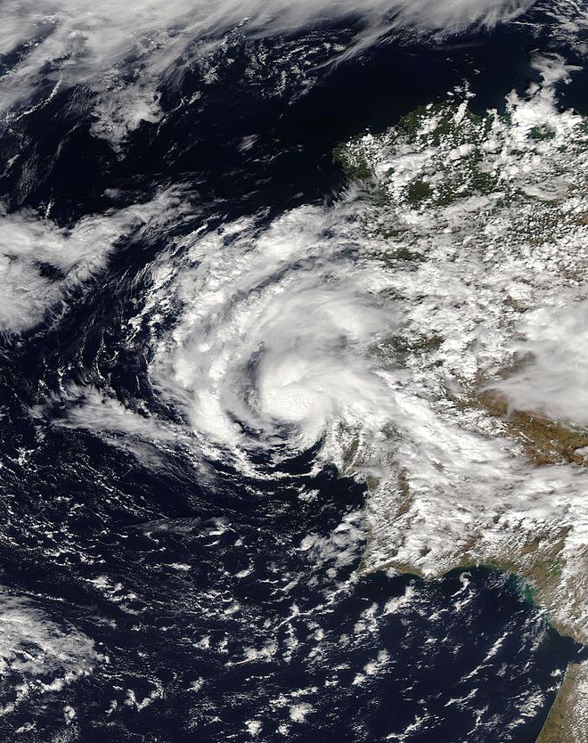A tempestade subtropical Alpha atingiu Portugal em 18 de setembro de 2020 (Imagem: Reprodução/NASA)