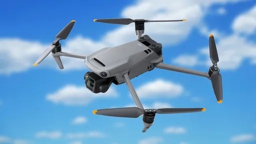 Drone DJI Mavic 3 tem preço salgado revelado e ganha data oficial de lançamento