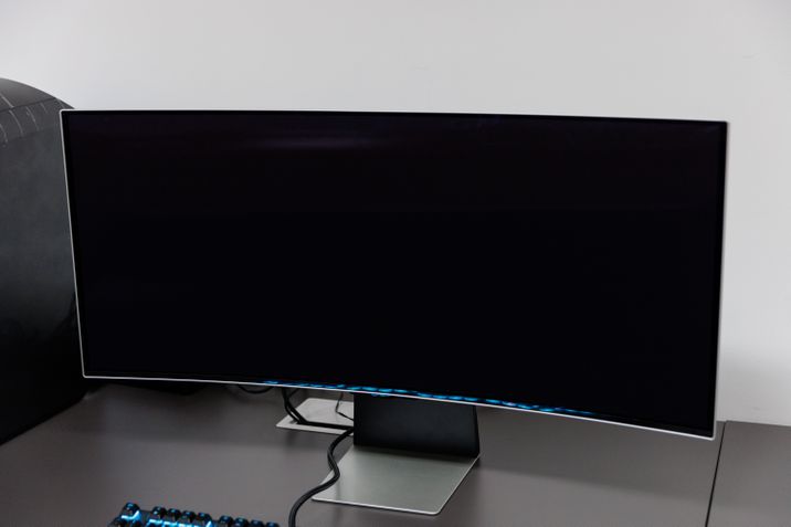 Samsung Odyssey G8 geral
