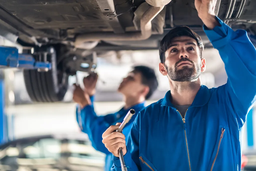 Vazamento de óleo excessivo pode ser um sinal de que o motor precisa de retífica (Imagem: S_kwee/Envato/CC)