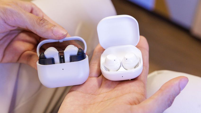 COMP - Galaxy Buds 3 FE x Buds Core: qual fone sem fio da Samsung você deve comprar?