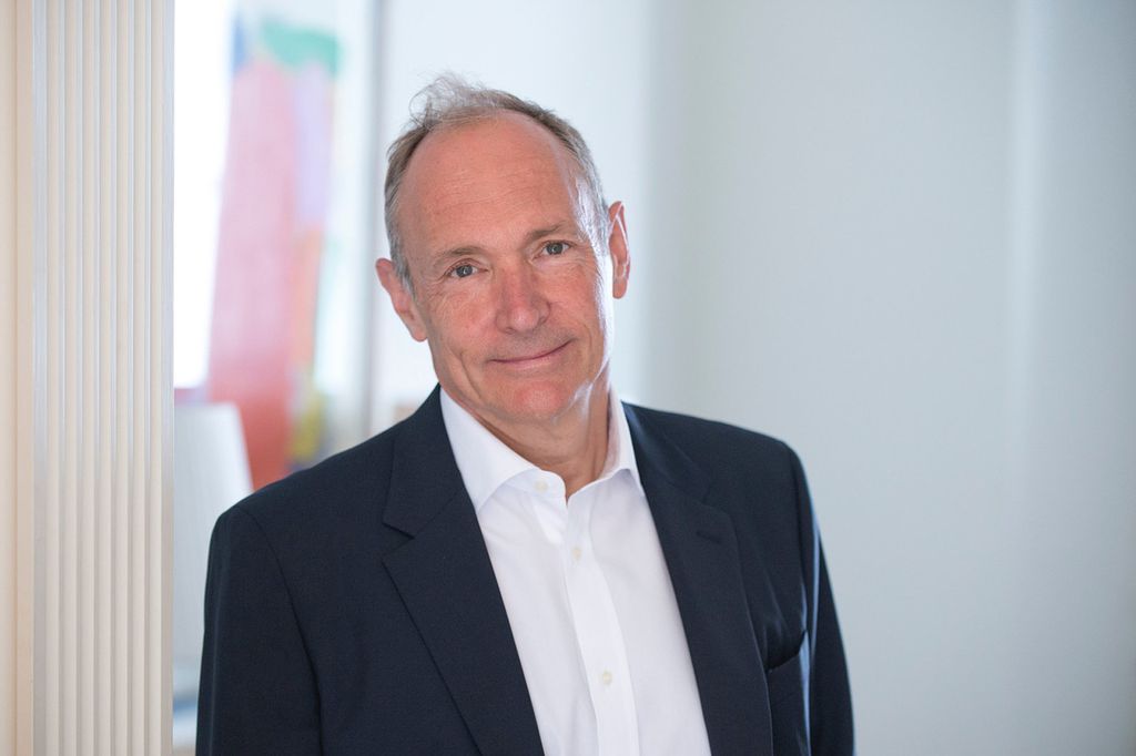 Tim Berners-Lee criou a World Wide Web pensando num sistema para a comunicação entre cientistas (Foto: Henry Thomas / Web Foundation)